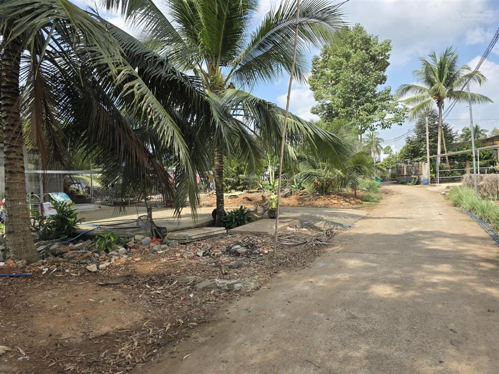 Đất dầu giây ngay khu công nghiệp, dân cư hiện hữu