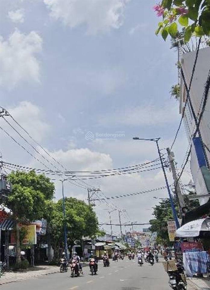 Giảm quá tốt nhanh mới kịp bán nhà mặt tiền trương thị hoa, gần chợ, 13tỷ888, 5x30m nhà 3 tầng