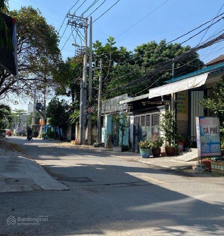 Nhà bán mặt tiền thạnh lộc 16, p. an phú đông.
10x30m  nhà biệt thự 3tầng 10pn. giá nhỉnh 20 tỷ tl