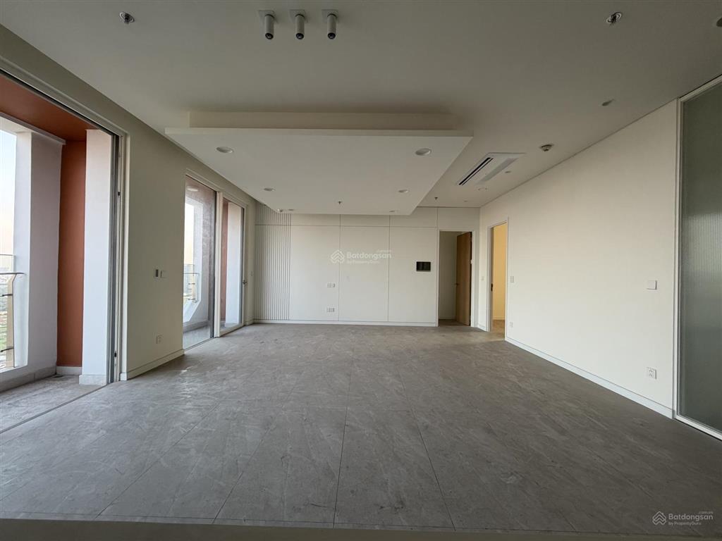 Bán nhanh 4pn zeit river giao dịch nhanh. chủ nhà thiện chí bán