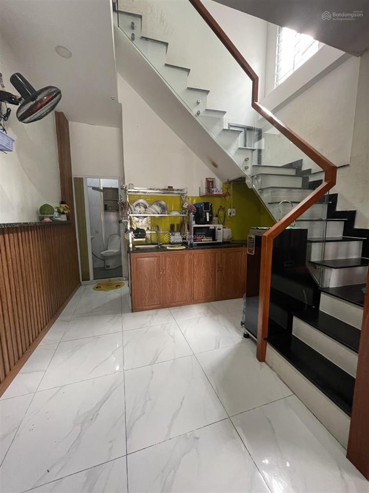 Nhà mới đẹp hẻm 6m thông phú thọ hoà, xe hơi tới nhà, 43m², 3pn, chỉ 4.55 tỷ, ở ngay