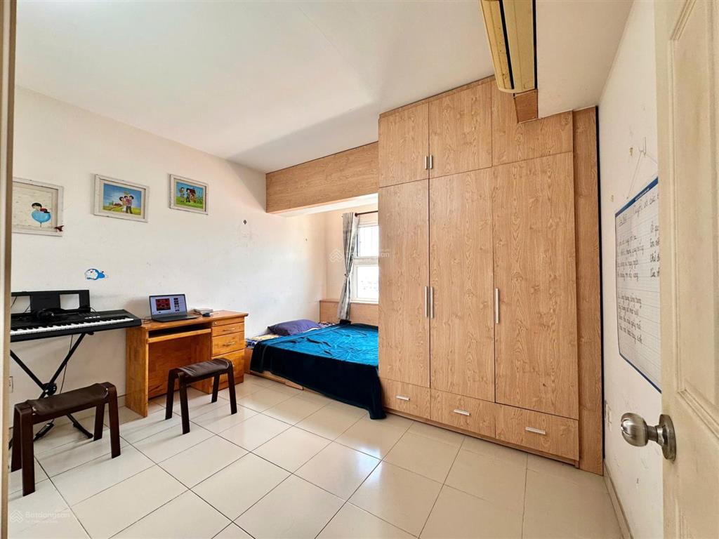 Ch bàu cát ii 3pn, sổ hồng sẵn, tầng 10 view đẹp, giảm 300tr còn 4,75 tỷ, vào ở ngay