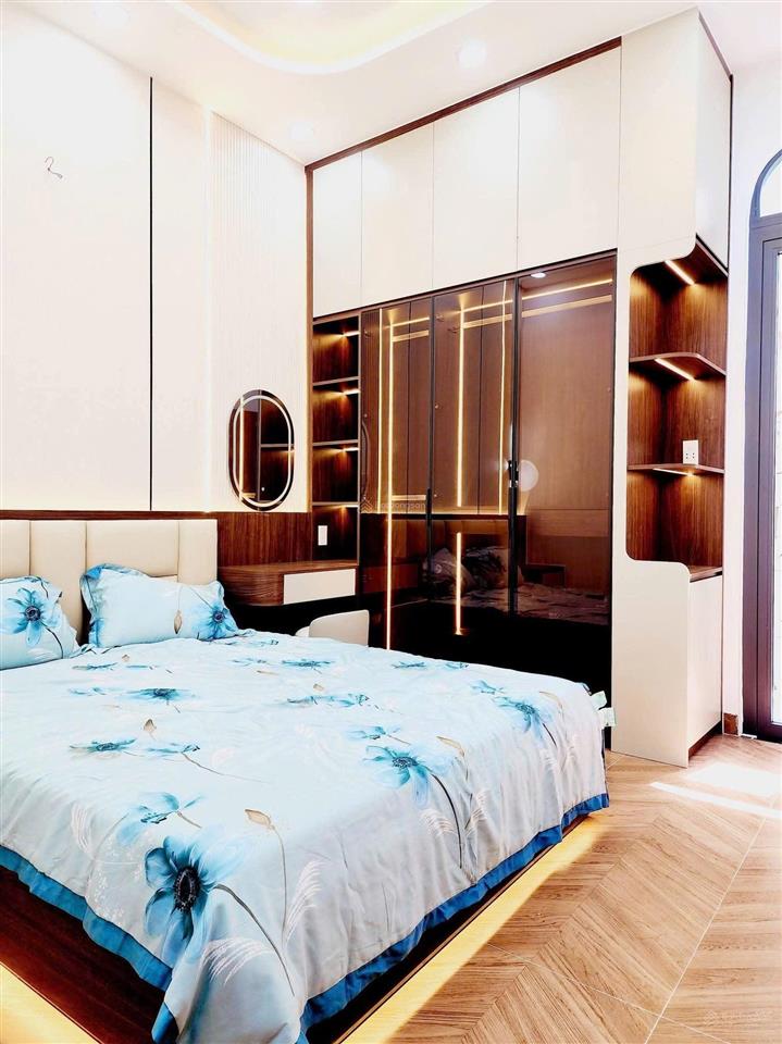 Nhà mới khuông việt giáp tân bình, 66m², 2 tầng, 3pn 4wc, full nội thất, shr, chỉ 7.65 tỷ
