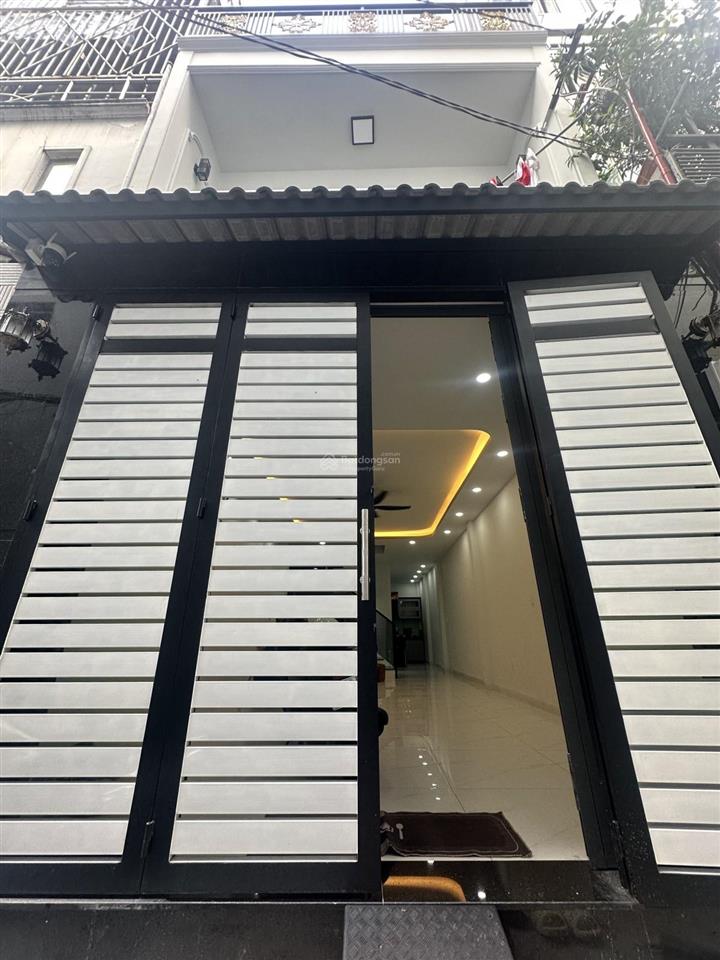 Sát mt lũy bán bích, 4.4x15m vuông đẹp, 3 tầng btct, 115m² sd, 3pn, shr, giá chỉ 6.55 tỷ tl