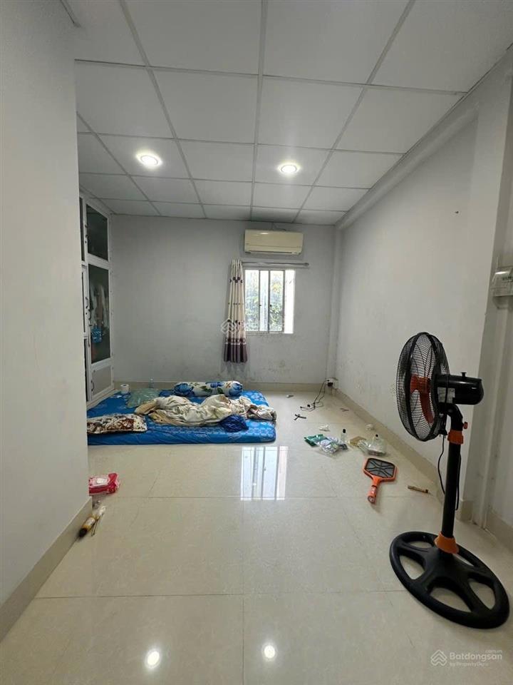 Giảm 350 triệu! nhà 3 tầng 64m² trịnh đình trọng, hẻm 4m, sổ chuẩn, chỉ 6 tỷ cực hiếm
