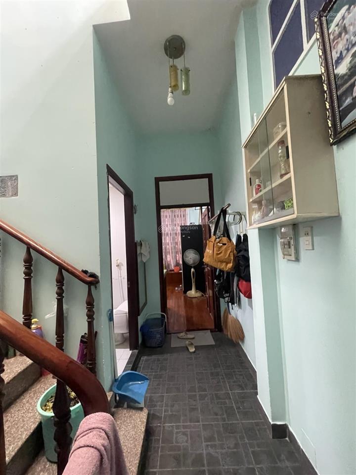 Lạc long quân tân bình  3 tầng btct 4x12m  hoàn công đủ  xe hơi đậu cửa  sổ đẹp chỉ 6,7 tỷ tl