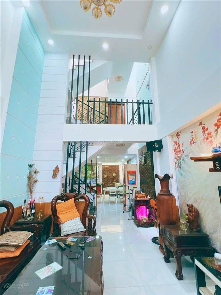 Giảm sốc 2 tỷ! nhà 3 tầng 63m2 hxh 6m vào nhà gần emart phan huy ích chỉ 7.5 tỷ