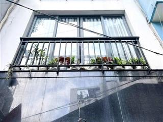 Giảm 1,5 tỷ đề thám q1 nhà 4 tầng 31m2 3pn sổ vuông a4 chỉ 7,5 tỷ