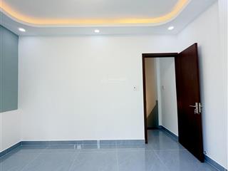 Căn góc trịnh đình trọng  hẻm ô tô 5m  30m  2pn  không lộ giới  chỉ 4.85 tỷ!