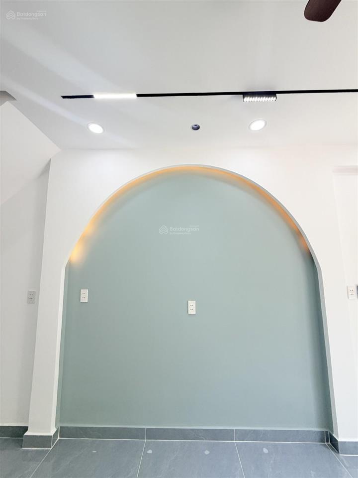 Căn góc trịnh đình trọng  hẻm ô tô 5m  30m  2pn  không lộ giới  chỉ 4.85 tỷ!