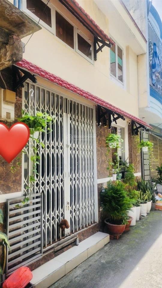 Phú thọ hòa  hxh 4m  cách mt 20m  6x4.3m  3 tầng btct  2pn  chủ chào 4.2 tỷ!