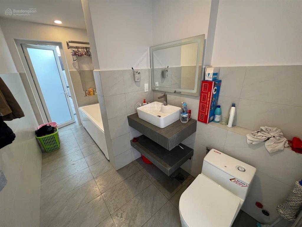 Hơn 4 tỷ có nhà 3 tầng btct  hẻm ô tô  3pn 3wc  lê văn phan, tân phú  4.38 tỷ