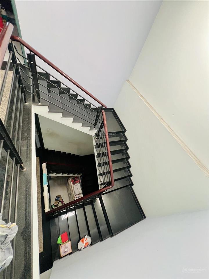 Tân phú  nguyễn suý  hẻm nhựa 7m thông  ô tô vào nhà  84m  3 tầng btct  8.9 tỷ tl