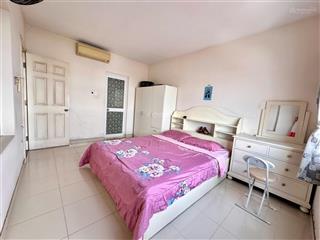 89m2 công nhận trên sổ, 3pn, khu vip bàu cát thì không nên bỏ qua căn hộ chung cư này.