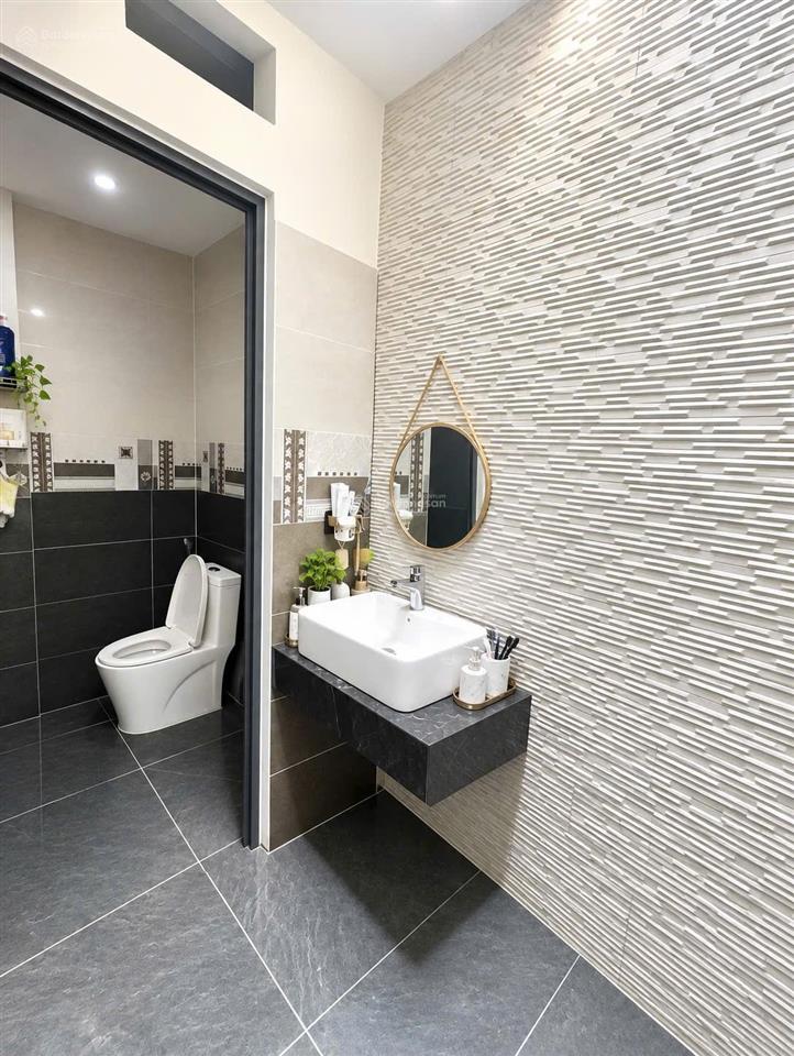 Mặt tiền bàu cát, tân bình, 71m2, 2 tầng, thuê 18tr/th, giá sốc chủ chào 13,5 tỷ!