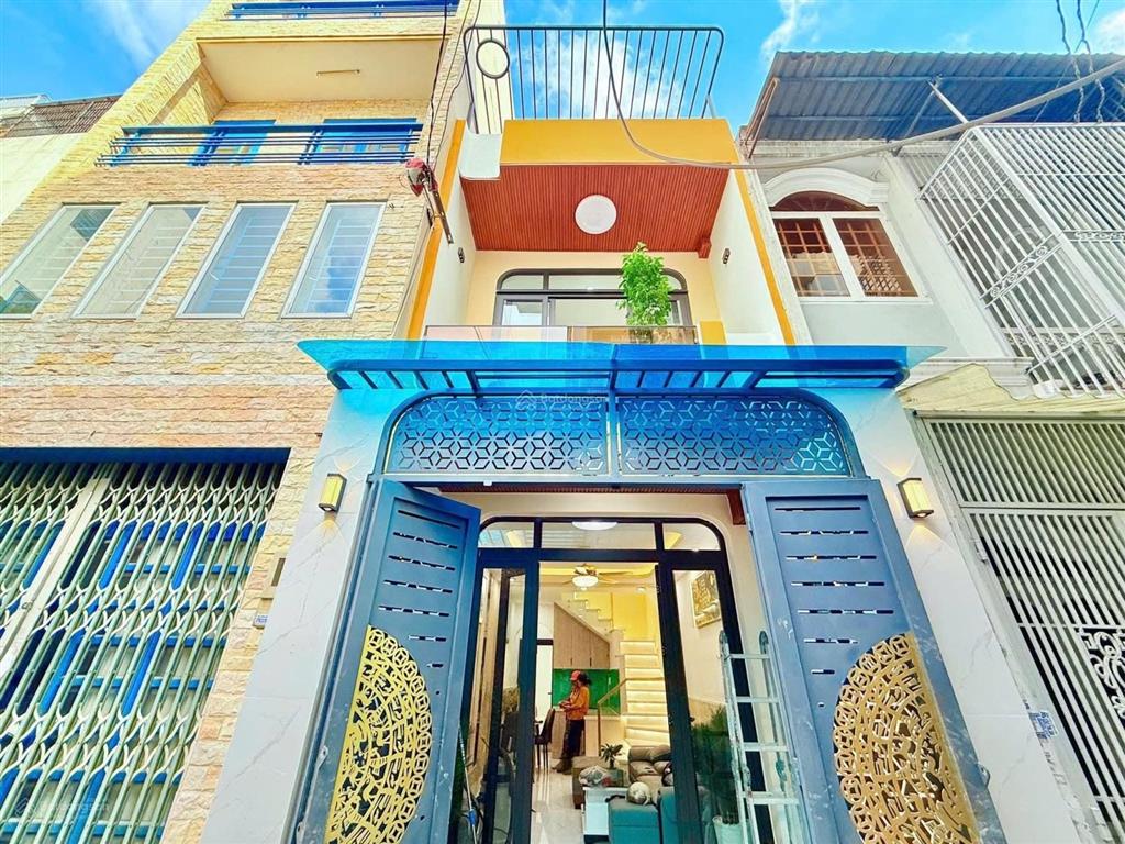 Tân phú, hẻm ô tô 3 căn ra mặt tiền, 42m2, 2 tầng 3pn, nhà mới đẹp, giảm 400tr còn 4.999 tỷ