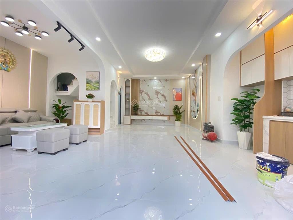 Tô hiệu tân phú 56m, 3 tầng, 4pn, ô tô 7 chỗ ngủ trong nhà, sổ hồng, chỉ 6.9 tỷ!