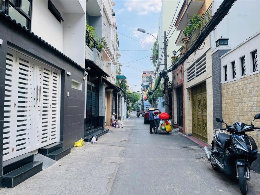 Nhà đẹp, hẻm 8m  lê văn sỹ, sát q3  4 tầng, 6x12  cam kết chuẩn 100%