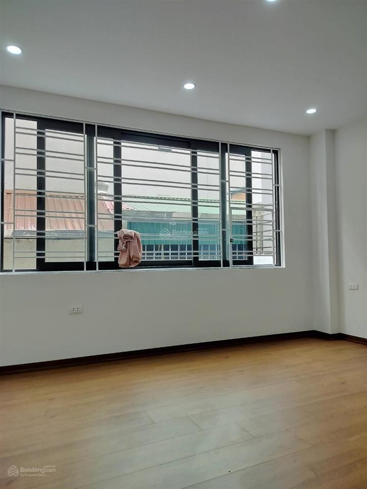 Bán nhà minh khai, 30m2, 6,9 tỷ, 5 tầng, 10m ra mặt phố, sổ đỏ chính chủ, đẹp, 2 mặt thoáng sáng