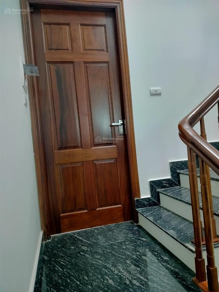 Bán nhà minh khai, 30m2, 6,9 tỷ, 5 tầng, 10m ra mặt phố, sổ đỏ chính chủ, đẹp, 2 mặt thoáng sáng