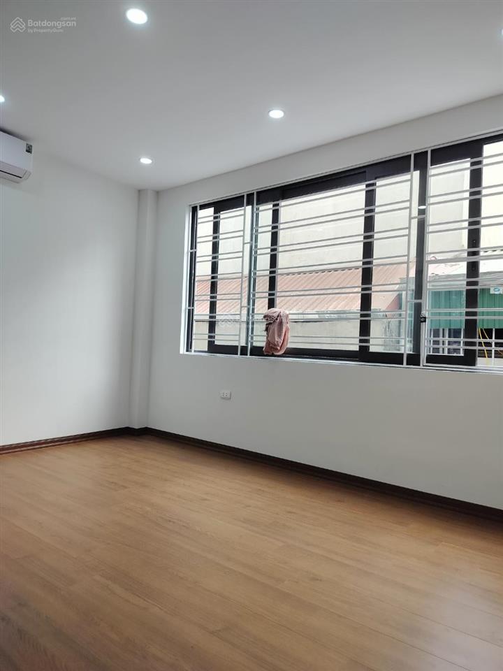 Bán nhà minh khai, 30m2, 6,9 tỷ, 5 tầng, 10m ra mặt phố, sổ đỏ chính chủ, đẹp, 2 mặt thoáng sáng