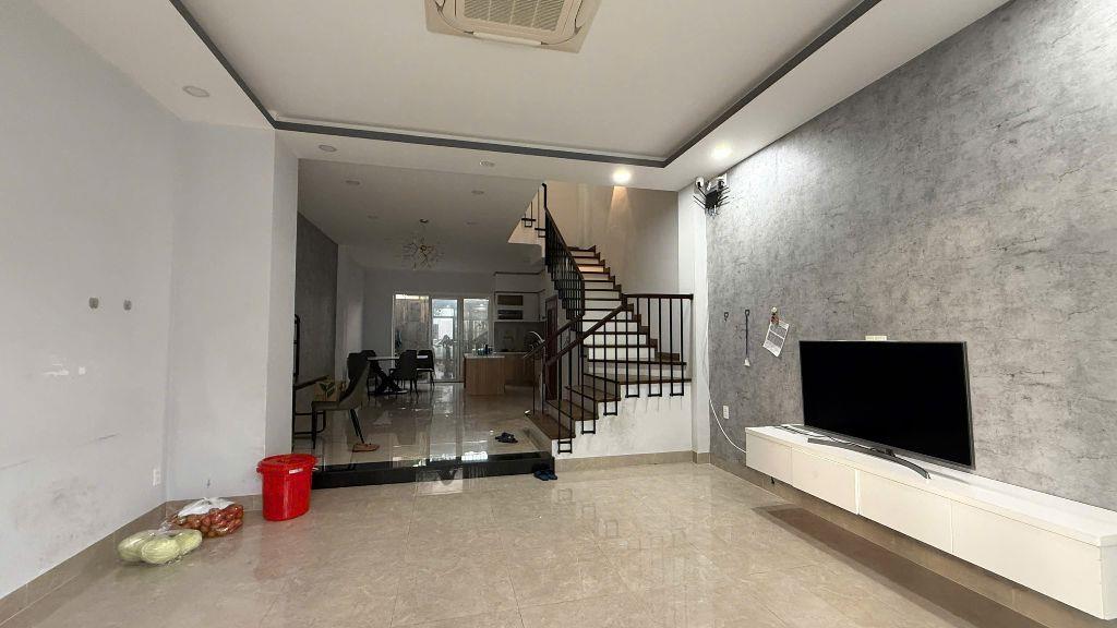 🏡 NHÀ PHỐ 3 TẦNG ĐỐI DIỆN CÔNG VIÊN – KĐT VCN PHƯỚC LONG 1, NHA TRANG