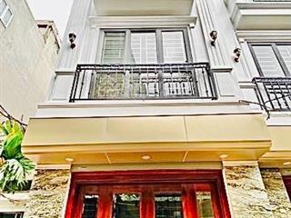 Bán nhà trương định, 36m2, 7.8 tỷ, 5 tầng, 10m bước ra mặt phố, sổ đỏ cc, đẹp, 2 mặt thoáng sáng