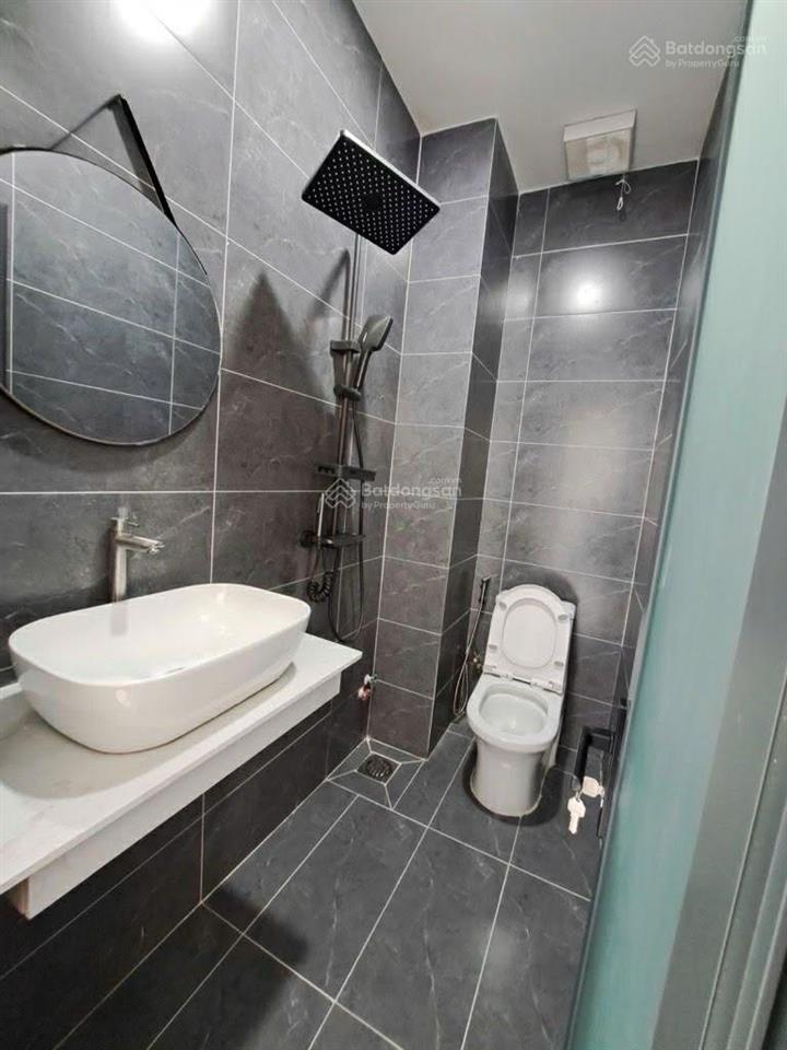 Căn góc  4 tầng  hxh thông tứ hướng  100m ra quang trung  gò vấp.