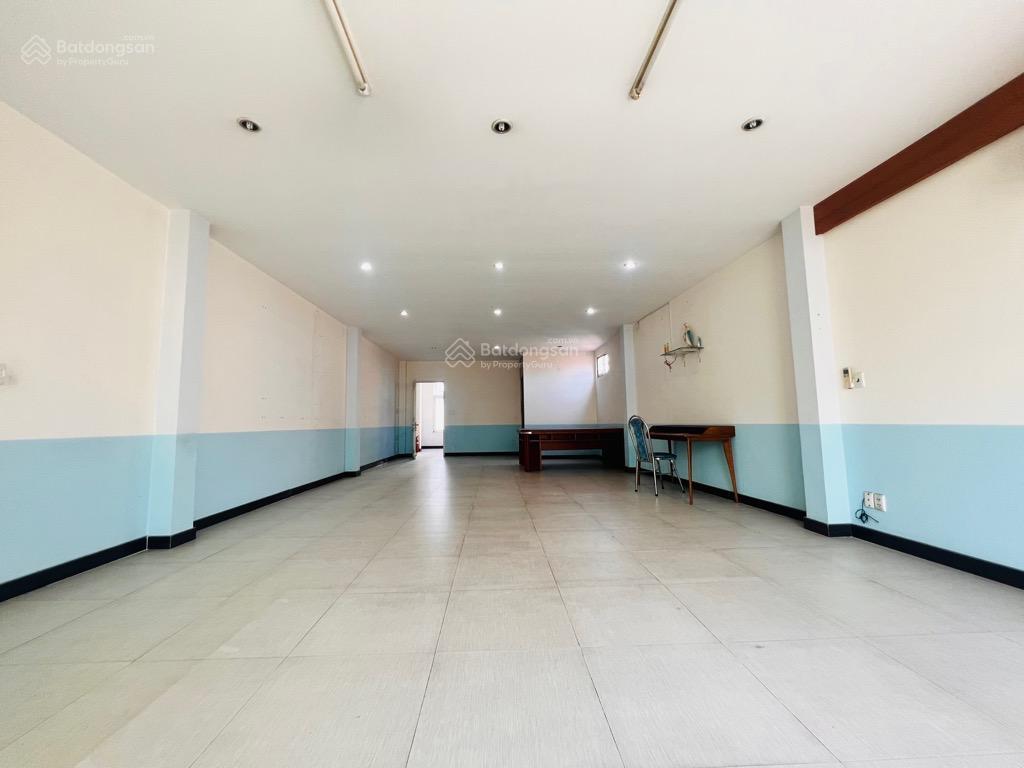 Nhà chính chủ, 4 tầng, diện tích khủng 190m2, thống nhất, gò vấp