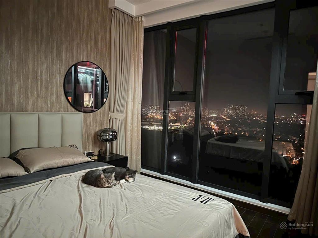 Chính chủ cần bán nhanh căn 2n+ 63m2 sẵn sổ siêu vip nội thất sang trọng tại masteri west heights