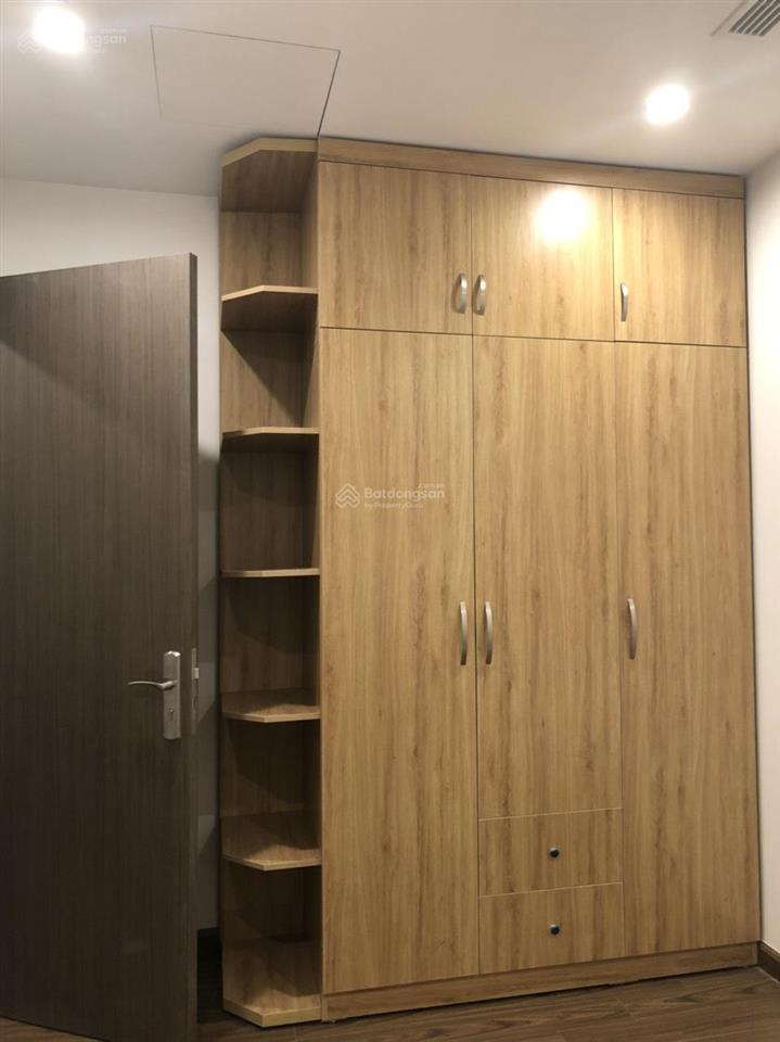 Độc quyền siêu hiếm căn 2 ngủ 2wc hoa hậu hướng đông nam full đồ, tầng đẹp 64m2 sẵn sổ giá 9 tỷ