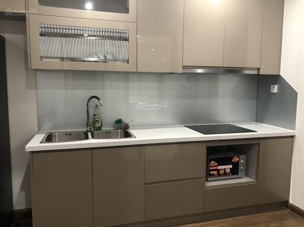 Độc quyền siêu hiếm căn 2 ngủ 2wc hoa hậu hướng đông nam full đồ, tầng đẹp 64m2 sẵn sổ giá 9 tỷ