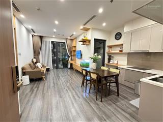 Bán căn 1 ngủ+ 49m2 giá 4 tỷ, đầy đủ nội thất, sẵn sổ trao tay toà tonkin2