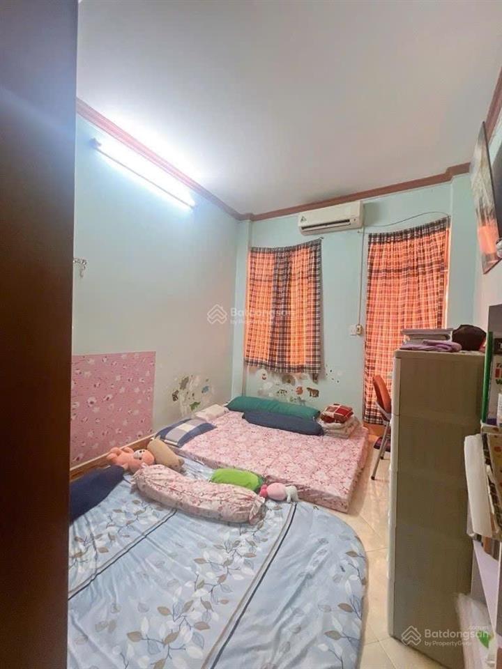Hẻm xe hơi  51.8m2  giáp tân bình  nhà 2 tầng  nhỉnh 4 tỷ