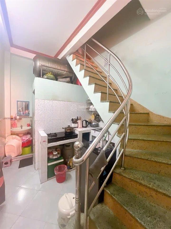 Hẻm xe hơi  51.8m2  giáp tân bình  nhà 2 tầng  nhỉnh 4 tỷ