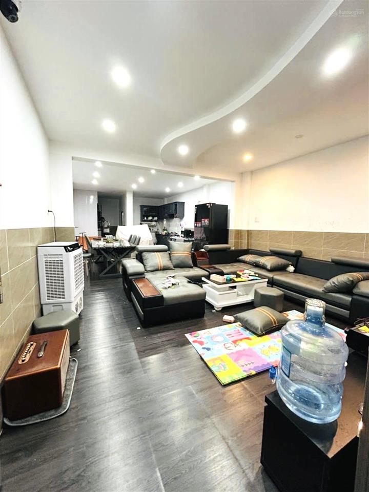 Chính chủ bán nhà 101,2m2 bàu cát oto đổ cửa 4,5x23 nhà 2 tầng giá 8tỷ5