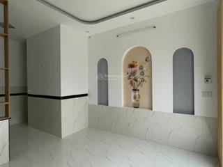 Cần bán nhà hẻm xe tải âu cơ bùi thị xuân quy nhơn. hướng bắc. dt 40.5m2 ngang 5m4. lô giơi 7m.