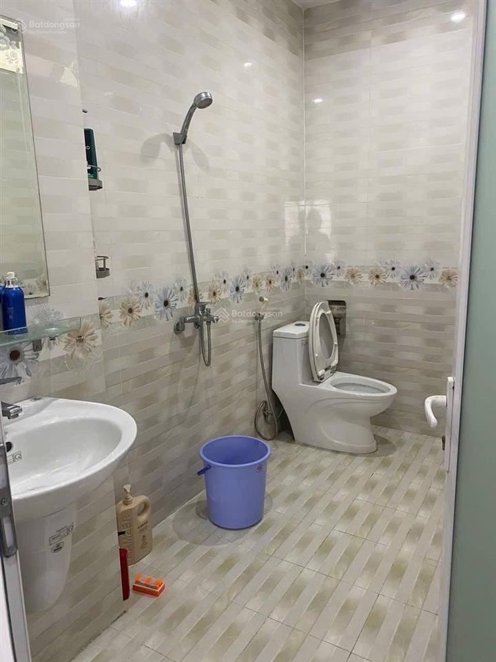 Bán nhà 1 trệt 2 lầu, khu dân cư an hoà