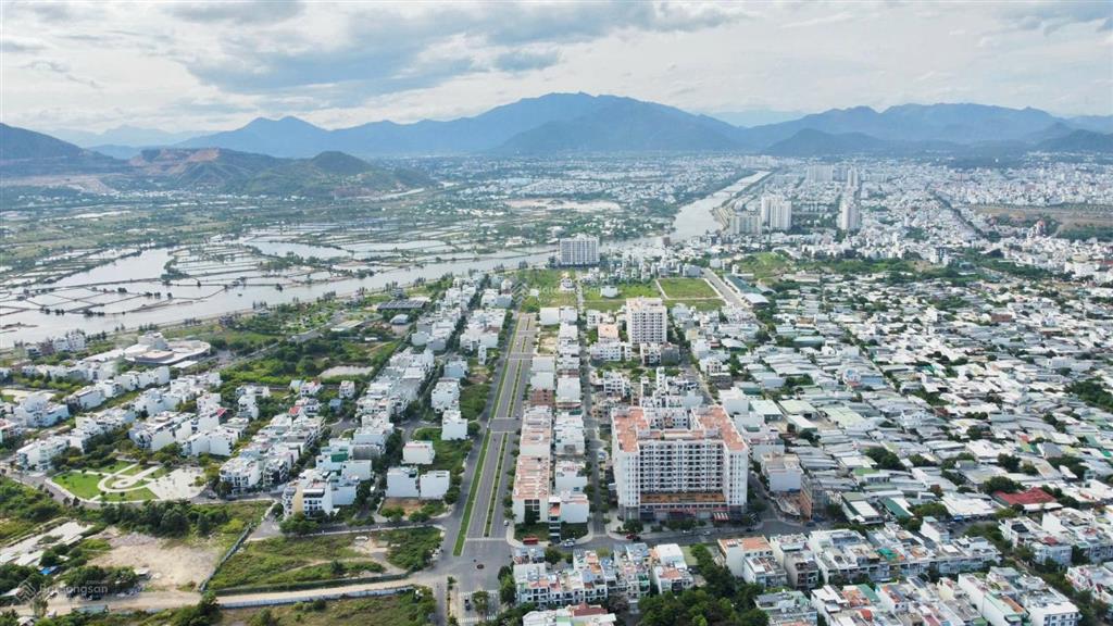 Nhà phố vcn phước long 2 an cư ổn định, đầu tư bền vững
