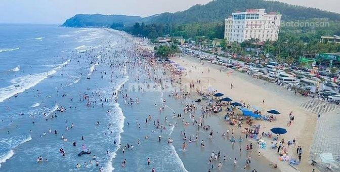 Chính chủ bán gấp lô đất thổ cư, mặt biển hải hòa, nghi sơn, thanh hóa. 10.566m2. giá 160 tỷ