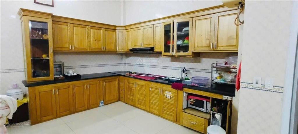 Chính chủ cần bán nhà liền kề trung văn. 50m2, 5pn, kd, oto tránh. giá 13 tỷ.