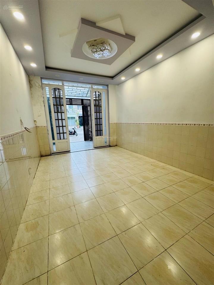 Bán nhà đường số 6 ngay chợ da sà bình tân  72m22