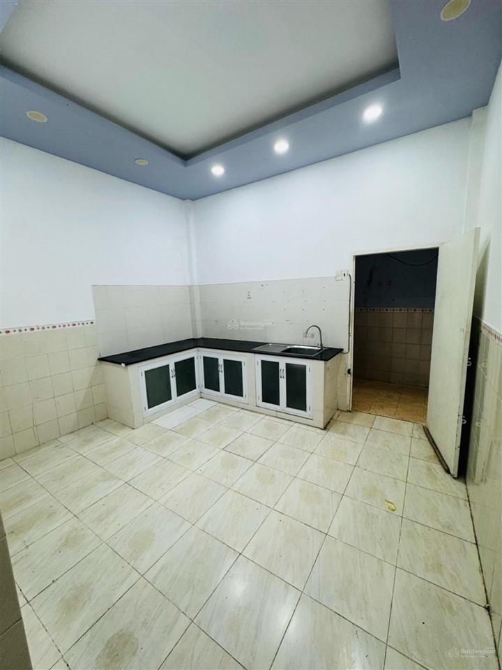 Bán nhà đường số 6 ngay chợ da sà bình tân  72m22