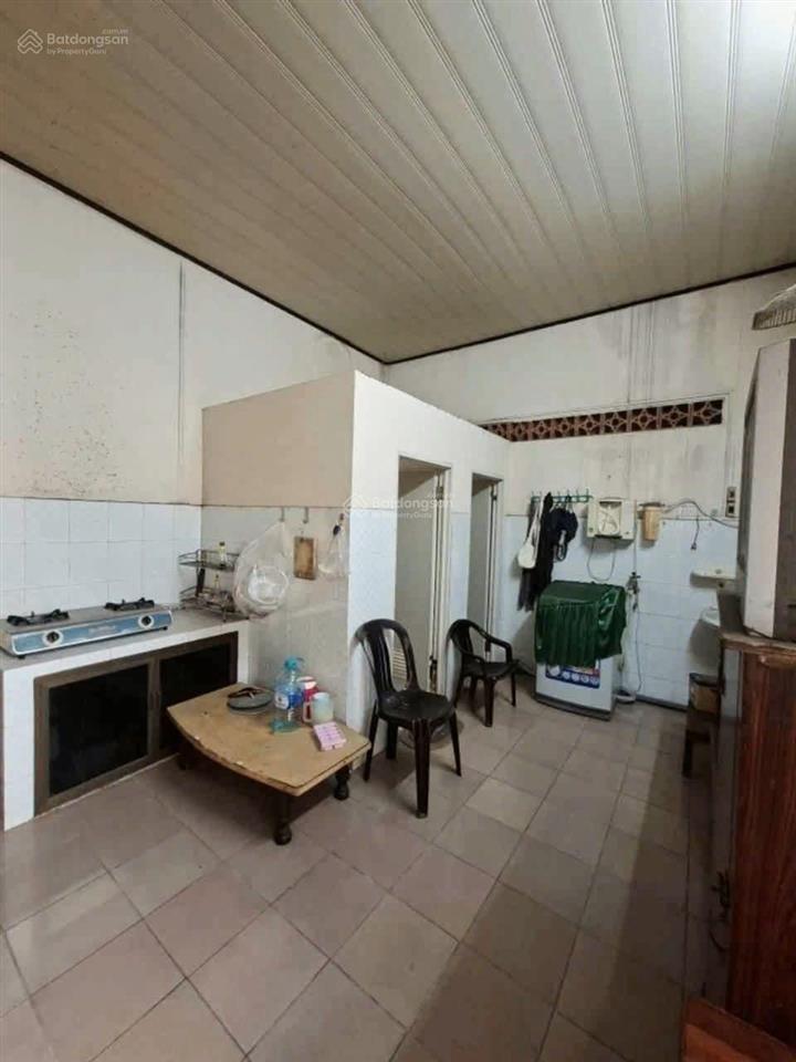 Nhà cũ 9 chủ lâu đời  nhiêu tứ  phú nhuận  5,4*18m  88m2  sát coopmart, ngõ hxh  chỉ 9,8 tỷ