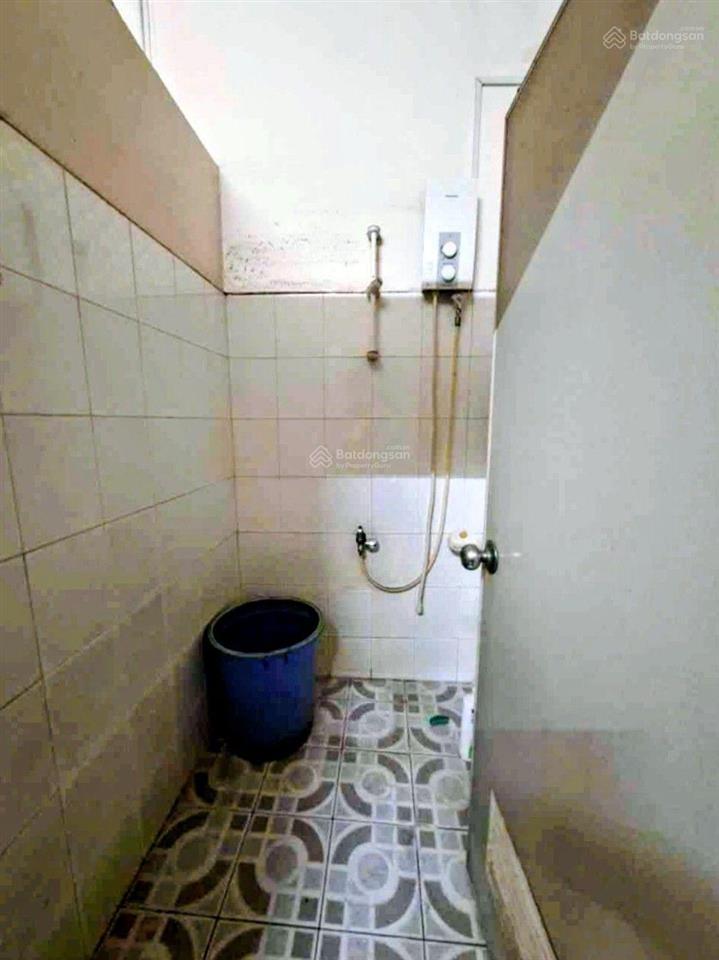 Nhà cũ 9 chủ lâu đời  nhiêu tứ  phú nhuận  5,4*18m  88m2  sát coopmart, ngõ hxh  chỉ 9,8 tỷ
