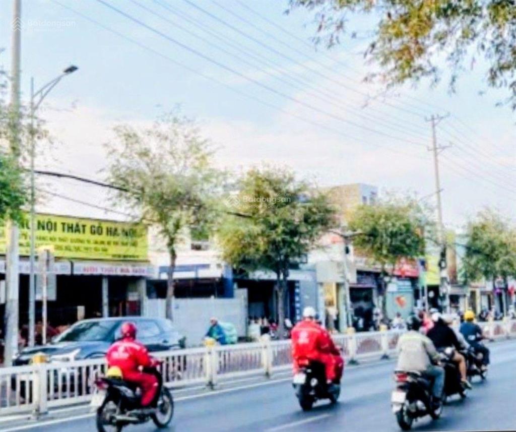 Bùi hữu nghĩa, bình thạnh, hxt tránh, gần chợ bà chiểu sát q1, ngang 6m * 15,5m, 4tầng, 9pn, 18tỷ