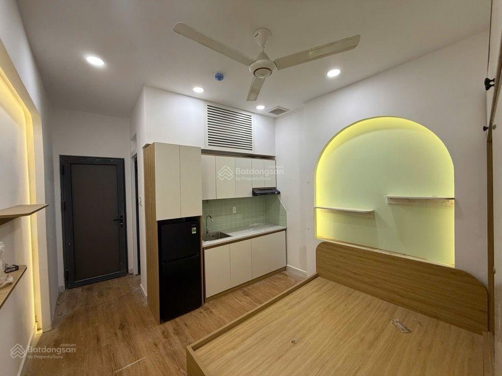 Sos  lê văn duyệt  bình thạnh  xe tải tránh  79.2m2 (4x20m) 7 tầng  thang máy  10pn  17,9 tỷ