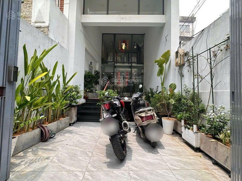 Sos  lê văn duyệt  bình thạnh  xe tải tránh  79.2m2 (4x20m) 7 tầng  thang máy  10pn  17,9 tỷ