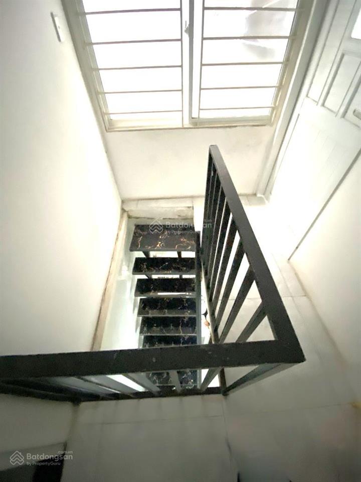 Bán nhà quận 3 khu vip lê văn sỹ 69m2, hẻm trước nhà 7m gần tòa nhà ct  group  6.6 tỷ