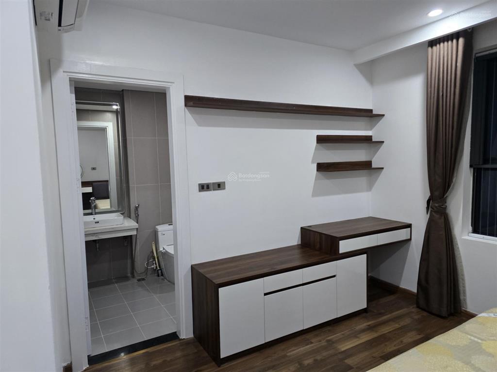 Bán căn góc 3pn tầng trung tòa r3 goldmark